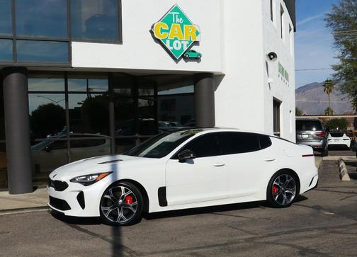 2019 Kia Stinger GT2