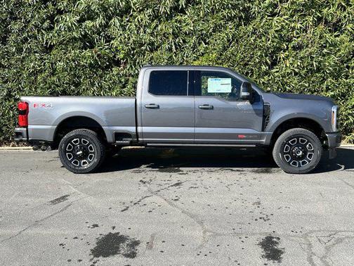 2026 Ford F-350 Platinum