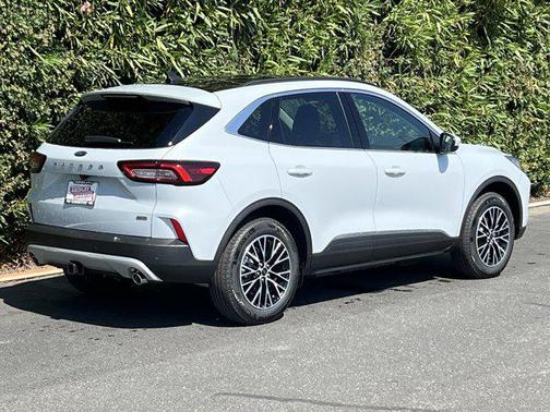 2025 Ford Escape PHEV Base