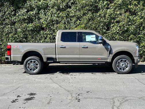 2026 Ford F-250 Platinum