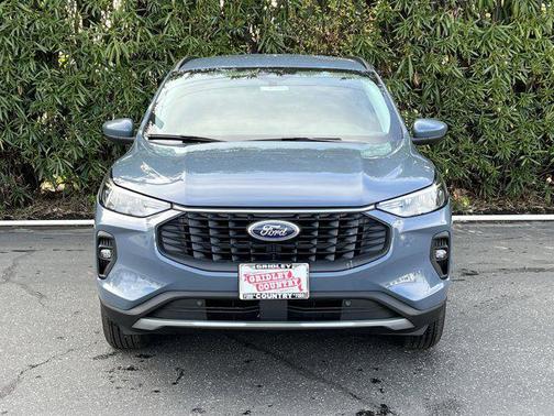 2025 Ford Escape PHEV Base