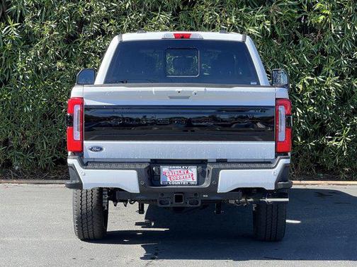 2026 Ford F-250 Platinum
