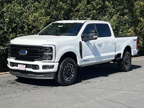 2026 Ford F-250 Platinum