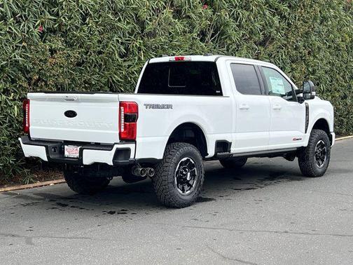 2025 Ford F-250 Lariat