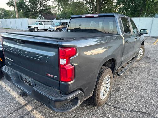 Shadow Gray Metallic 2020 Chevrolet Silverado 1500 RST