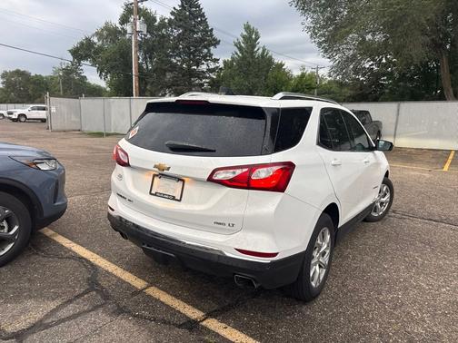 Summit White 2020 Chevrolet Equinox LT
