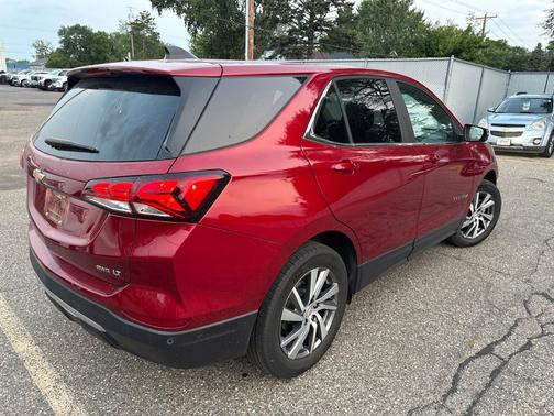 Radiant Red Tintcoat 2024 Chevrolet Equinox LT