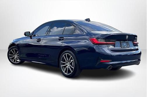 2022 BMW 330 330i
