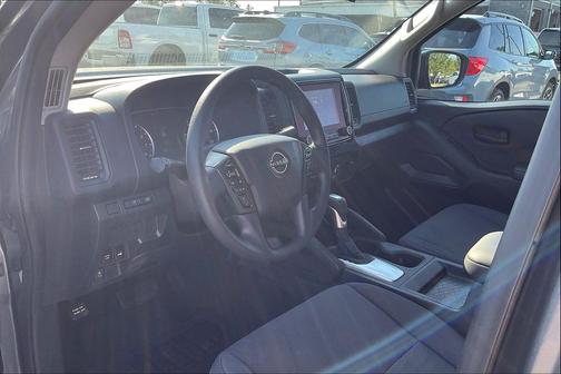 2023 Nissan Frontier S