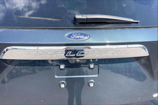 STONE BLUE METALLIC 2023 Ford Explorer XLT