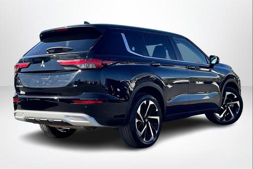 2023 Mitsubishi Outlander SE 2.5 2WD