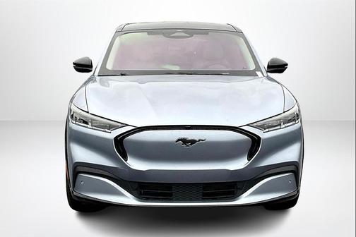 2022 Ford Mustang Mach-E Premium