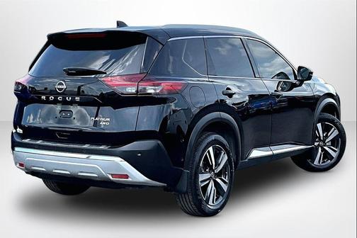 Super Black 2023 Nissan Rogue Platinum