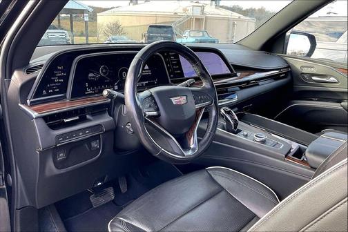 2022 Cadillac Escalade Premium Luxury