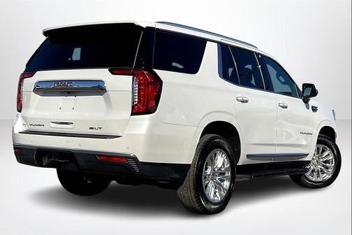 2022 GMC Yukon SLT