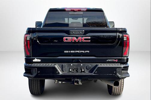 2024 GMC Sierra 2500 AT4