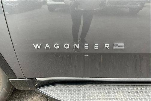 2023 Jeep Wagoneer Series III 4x2