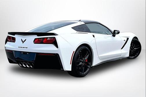 Arctic White 2016 Chevrolet Corvette Stingray Z51