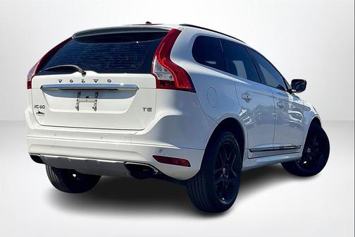 2017 Volvo XC60 T5