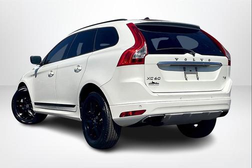 2017 Volvo XC60 T5