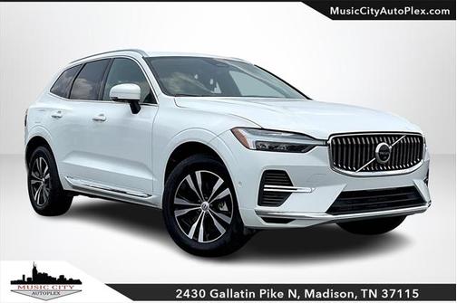 2022 Volvo XC60 Recharge Plug-In Hybrid T8 Inscription Expression