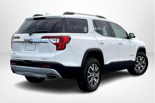 2023 GMC Acadia AWD SLT