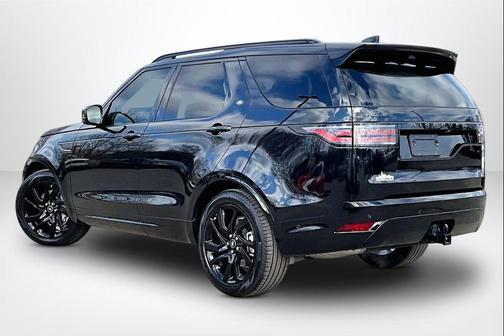 2025 Land Rover Discovery P300 Dynamic SE