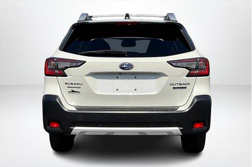2023 Subaru Outback Touring