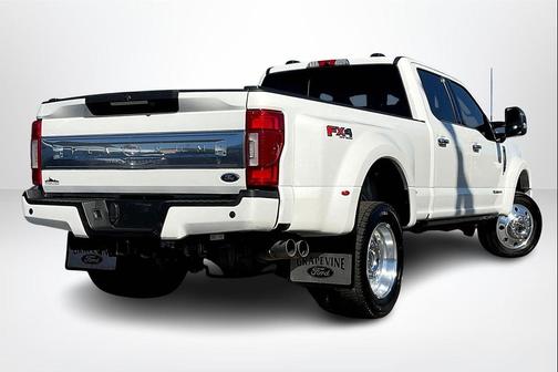2022 Ford F-450 Platinum