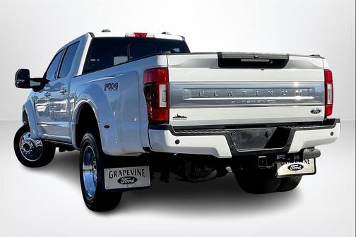 2022 Ford F-450 Platinum