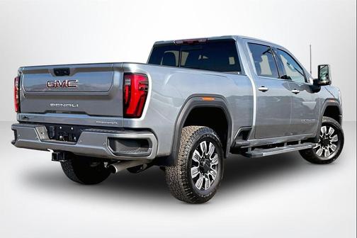 2024 GMC Sierra 2500 Denali