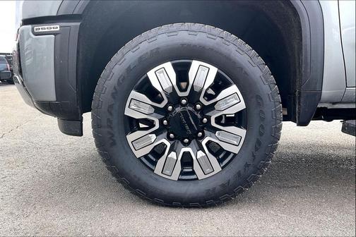 2024 GMC Sierra 2500 Denali