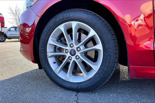 2020 Ford Fusion Plug-In Hybrid Titanium