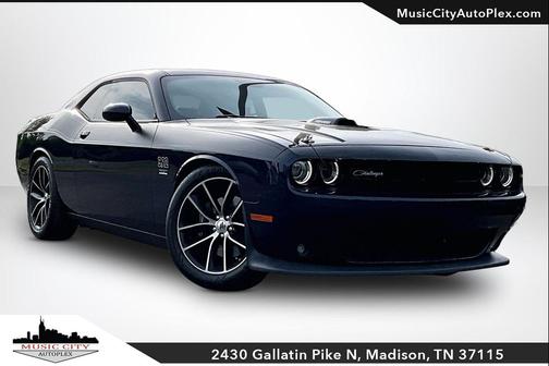 Contusion Blue Pearlcoat 2017 Dodge Challenger R/T Scat Pack
