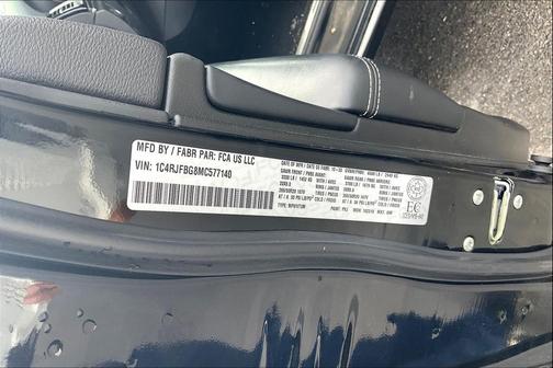 2021 Jeep Grand Cherokee 80th Anniversary Edition