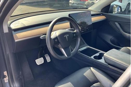 2022 Tesla Model Y Performance Dual Motor All-Wheel Drive