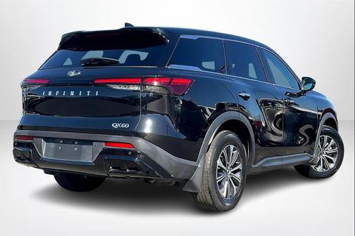 2022 INFINITI QX60 Pure