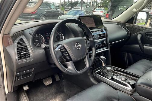 2023 Nissan Armada Platinum 2WD