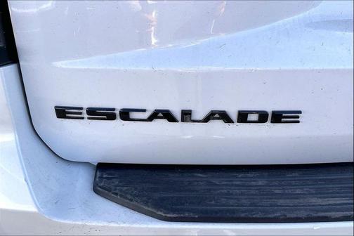 2023 Cadillac Escalade ESV Sport Platinum