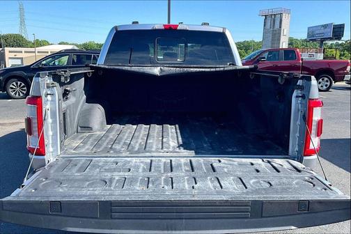 ICONIC SILVER METALLIC 2021 Ford F-150 Lariat