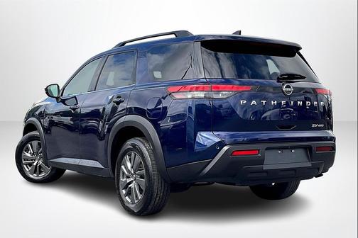2023 Nissan Pathfinder SV 4WD