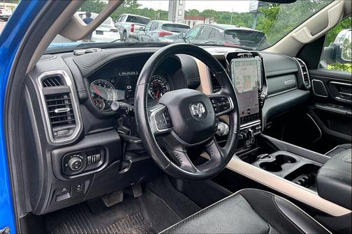 Hydro Blue Pearlcoat 2022 RAM 1500 Laramie
