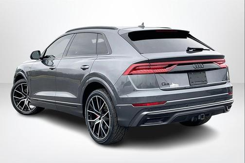 2020 Audi Q8 55 Premium Plus