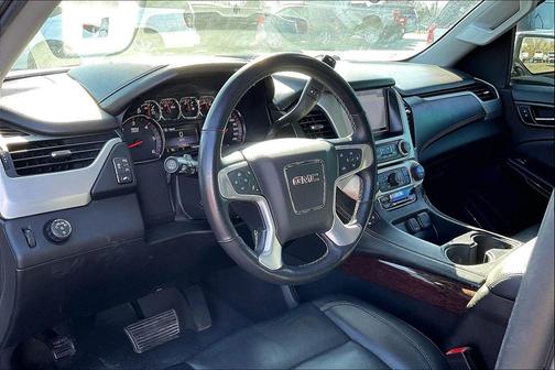 2016 GMC Yukon XL SLT