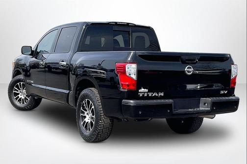 2021 Nissan Titan SV