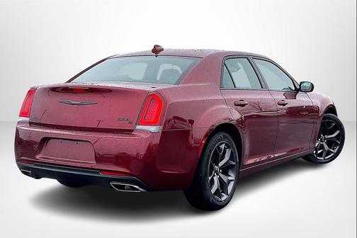 2023 Chrysler 300 S