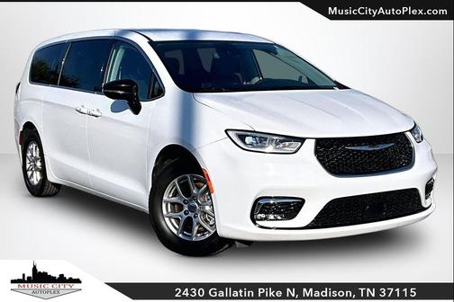 Bright White Clearcoat 2024 Chrysler Pacifica Touring L