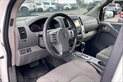 2021 Nissan Frontier SV