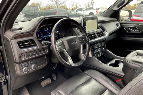 2022 Chevrolet Suburban 4WD Z71