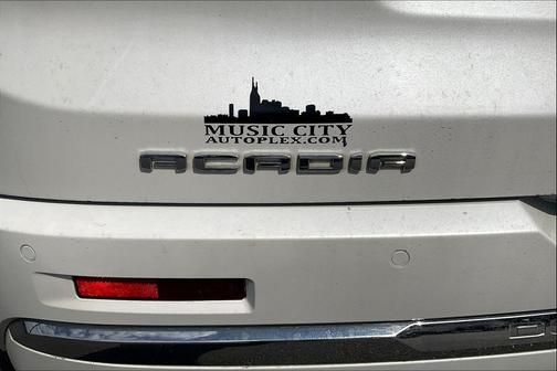 2021 GMC Acadia Denali
